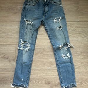 Zara Jeans , Ripped , arrived at ankle